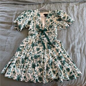 NWOT House of Harlow 1960 Green Floral Puff Sleeve Dress with Ribbon Tie